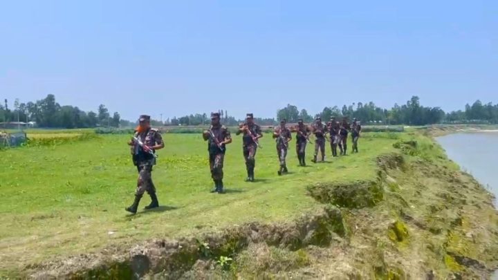 অনুপ্রবেশ ঠেকাতে সীমান্তে বিজিবির কড়া নজরদারি