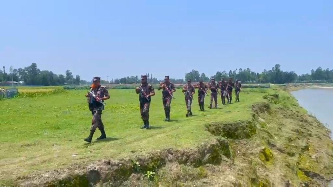 অনুপ্রবেশ ঠেকাতে সীমান্তে বিজিবির কড়া নজরদারি