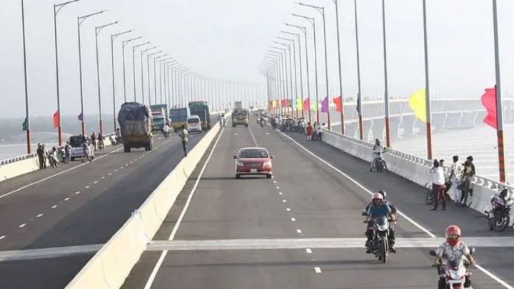 পদ্মা-যমুনা সেতুতে রেকর্ড পারাপার, টোল ৯ কোটি