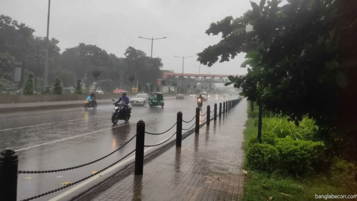 দুপুরের মধ্যে ঢাকাসহ ৮ অঞ্চলে ঝড়-বৃষ্টির আভাস