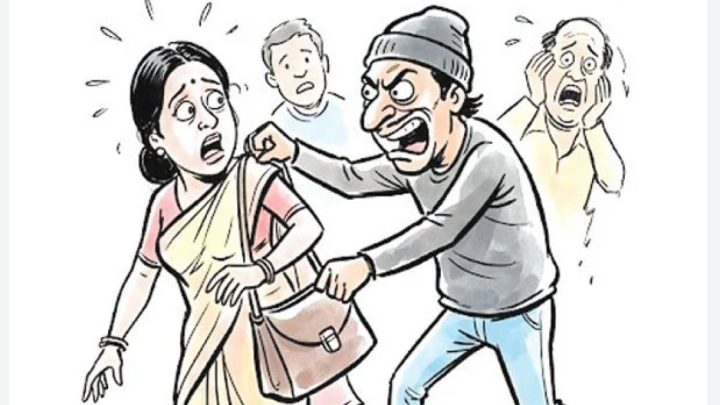 আতঙ্কের নগরী ঢাকা: রাস্তা থেকে ঘরের দুয়ার, ওত পেতে আছে ছিনতাইকারী! | সংবাদ