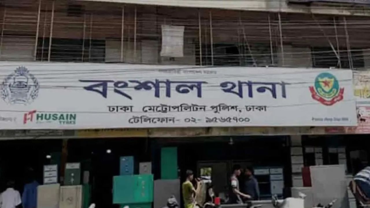 বংশালে দোকানে অগ্নিকাণ্ডে দগ্ধ ৩