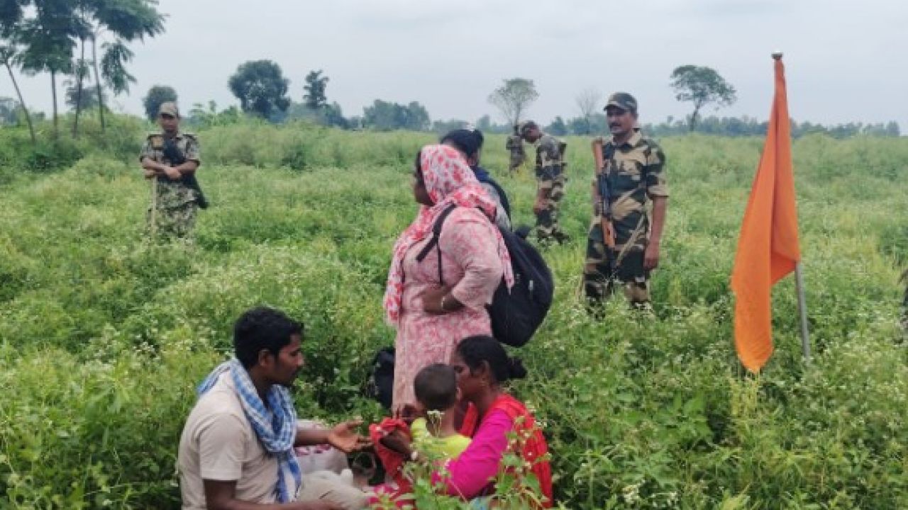 উত্তরে পুশ-ইন ঠেকালো বিজিবি, শূন্যরেখায় নারী-শিশুসহ ৭১