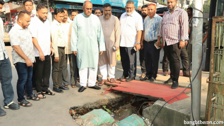 জলাবদ্ধতা নিরসনে দ্রুত কাজ শুরুর আশ্বাস সিসিক প্রশাসকের
