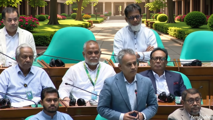 বাজেটে মানবসম্পদ উন্নয়ন ও অবকাঠামো খাতকে সর্বোচ্চ গুরুত্ব দেওয়া হয়েছে: সেতুমন্ত্রী | সংবাদ