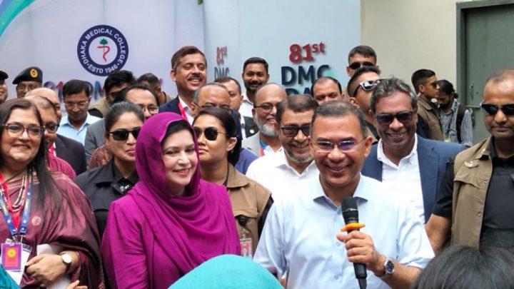 জুবাইদার স্মৃতিবিজড়িত হোস্টেলে প্রধানমন্ত্রী, শিক্ষার্থীদের উচ্ছ্বাস | সংবাদ