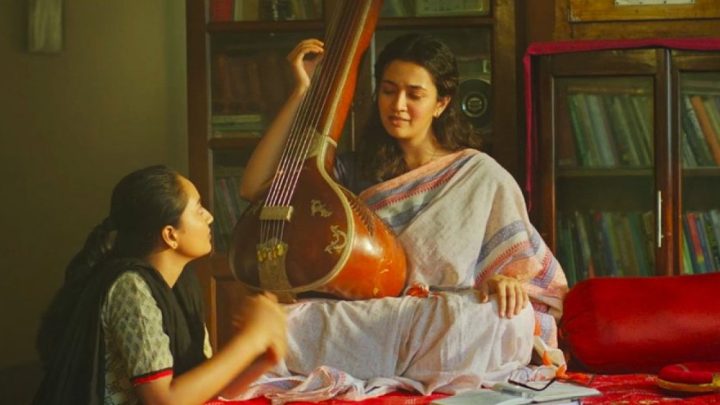 প্রেক্ষাগৃহে আসছে ‘শেকড়’ | সংবাদ