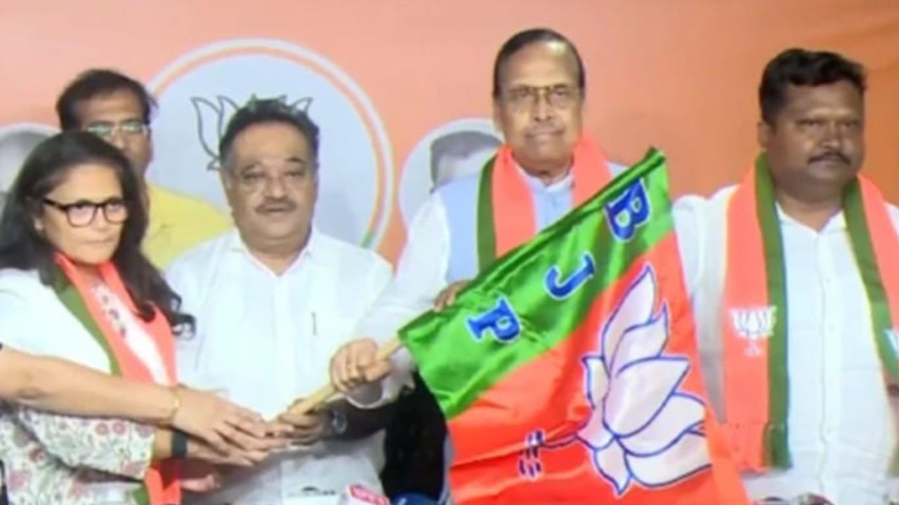 তৃণমূল থেকে বিজেপি রাজনীতির নতুন সমীকরণ