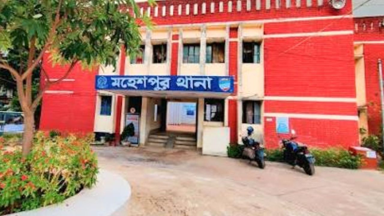 ড্রেন নির্মাণকাজে বিদ্যুৎস্পৃষ্ট হয়ে শ্রমিকের মৃত্যু