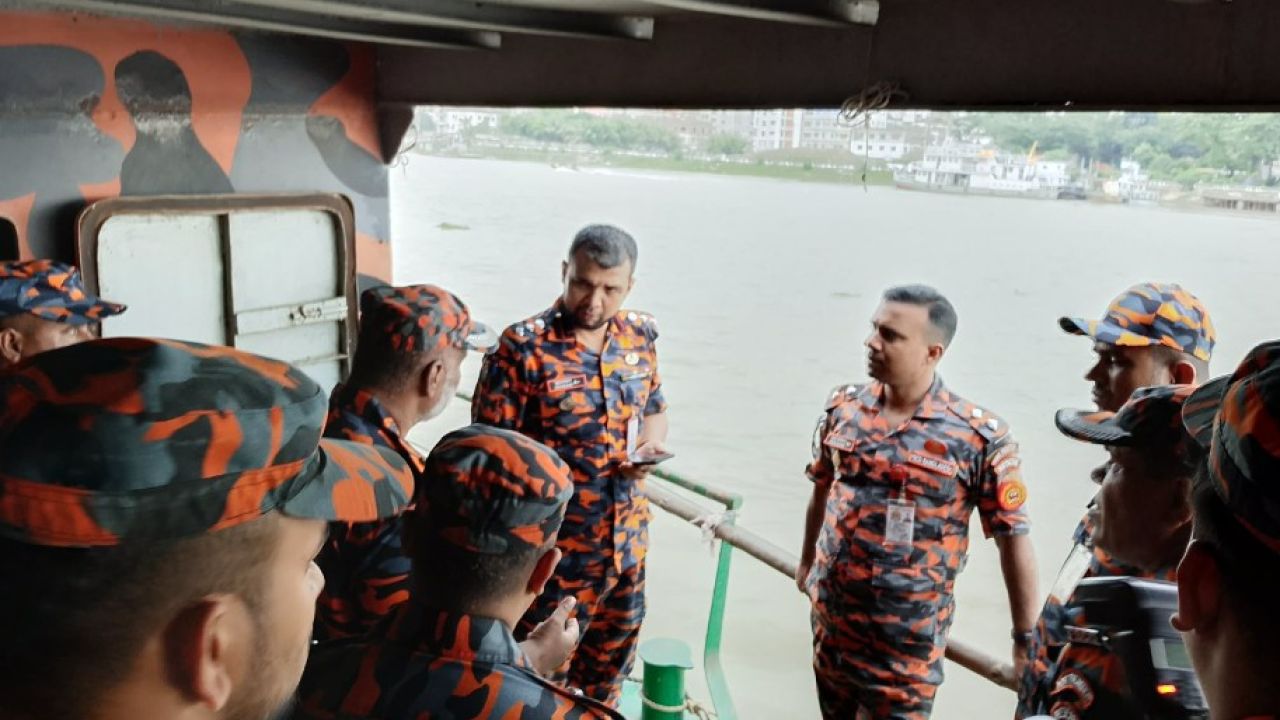 ৮ ঘণ্টার অভিযানে ডুবুরির মরদেহ উদ্ধার