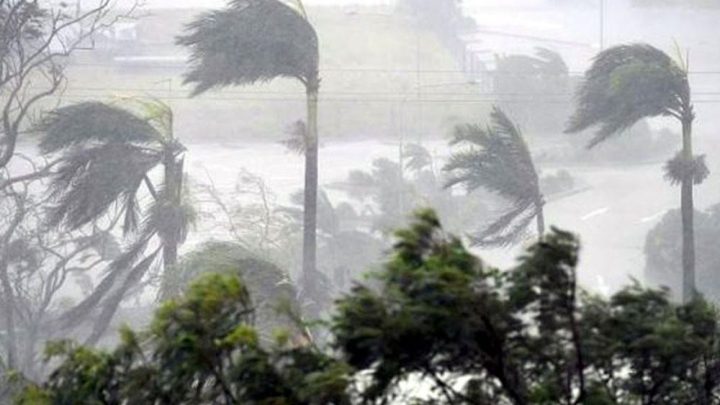 ১৩ জেলায় ঝোড়ো হাওয়ার পূর্বাভাস, নদীবন্দরে ১ নম্বর সতর্কসংকেত