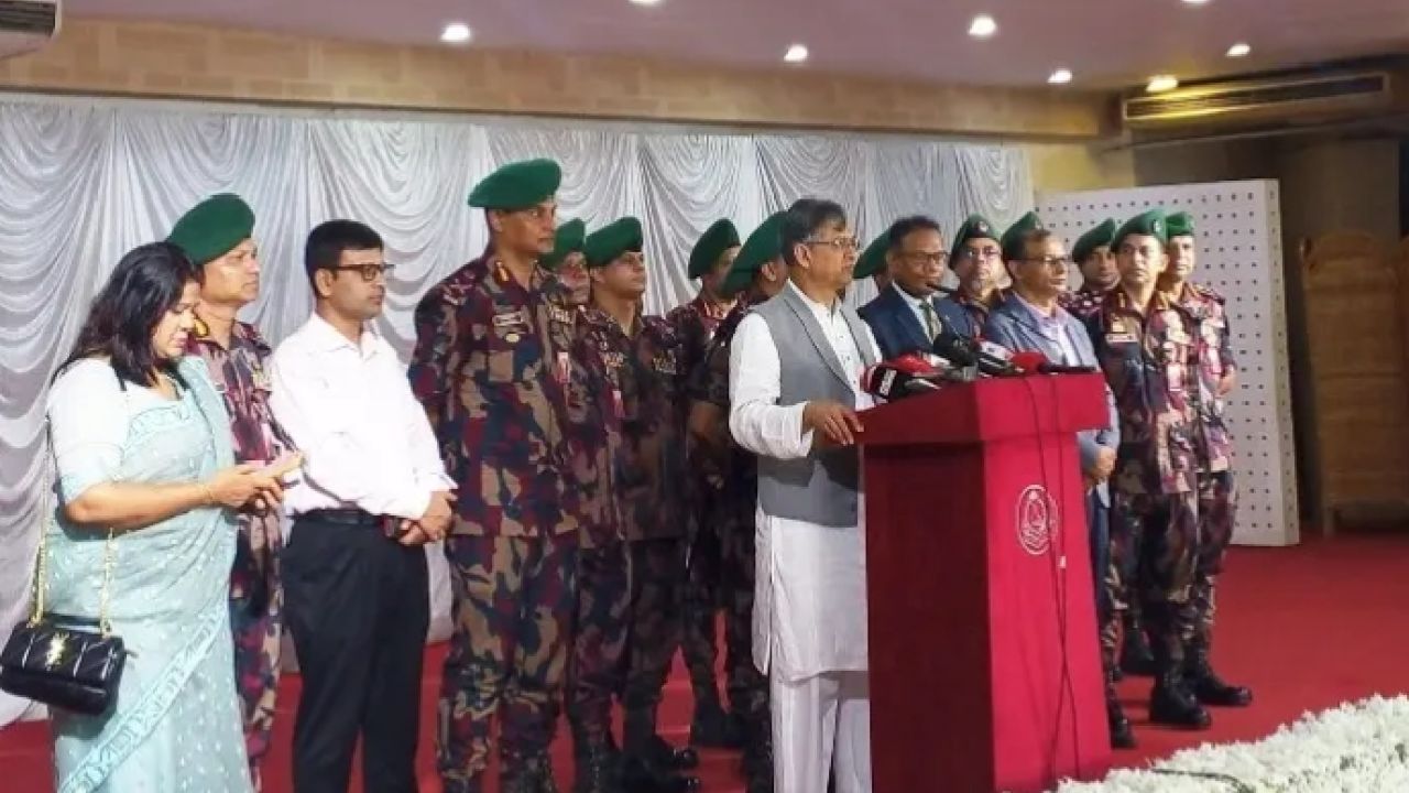 মিয়ানমার সীমান্ত ‘অত্যন্ত ঝুঁকিপূর্ণ’, বিজিবিতে জনবল-প্রযুক্তি-অস্ত্র বাড়ানো হবে