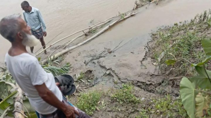 অবৈধ বালু উত্তোলন: হুমকিতে অর্ধশত গ্রাম | সংবাদ