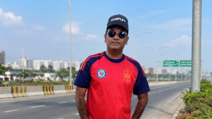 ‘ঢেউ’ গানে তিন বিভাগে সম্মাননা পেলেন এম এস দৌলা | সংবাদ
