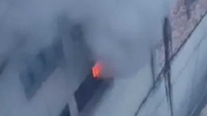 হেলমেট গোডাউনে আগুন: দুই ঘণ্টার চেষ্টায় নিয়ন্ত্রণে | সংবাদ